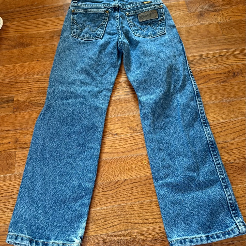 Wrangler Jeans (1013BGSHD), Adjustable Waist, kid’s Size 8 Slim, EUC - Picture 2 of 5